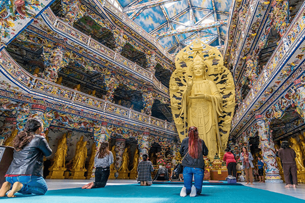 Hiện nay, chùa đang năm giữ 11 kỷ lục