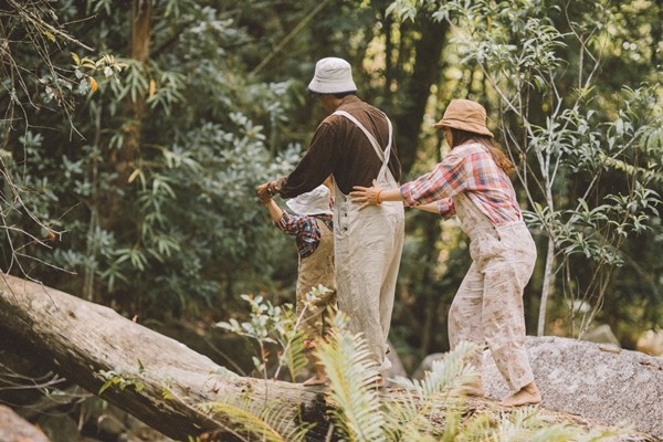 Những bức hình mộc mạc, gần gũi nhưng không kém phần độc đáo