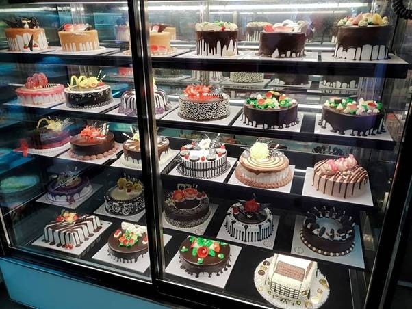 Bánh thiết kế sẵn được ưu ái tại tiệm