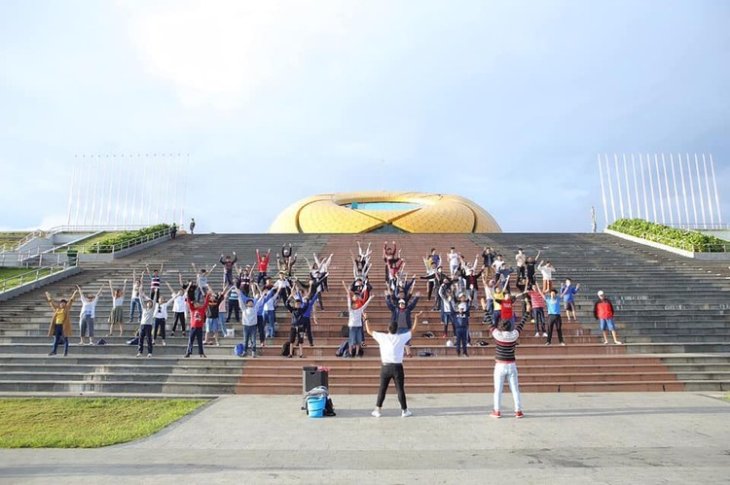 62151759 2370678082990202 6514720610638102528 N