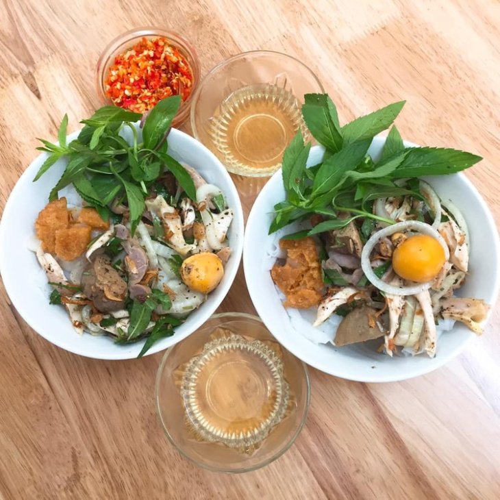 70917139 2373180416331383 7567703831199350784 N