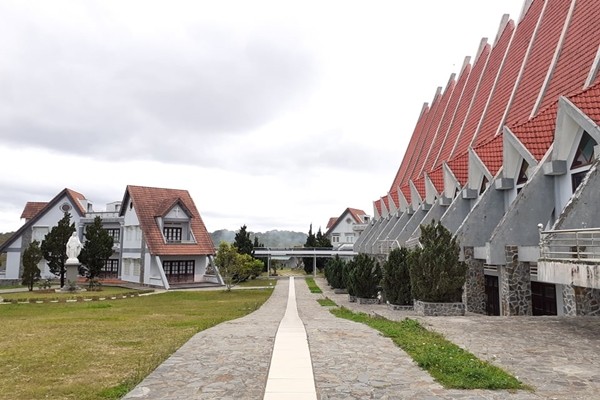 Cảnh quan xanh mát và không khí trong lành