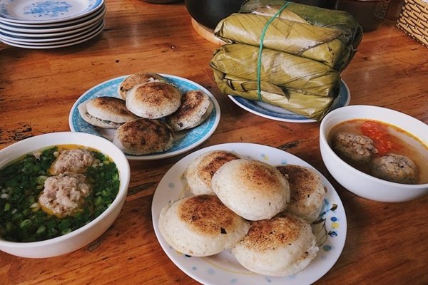 Banh Can Tang Bat Ho