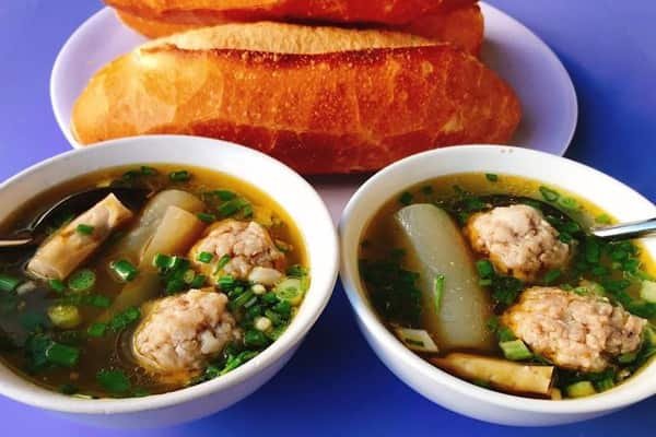 Banh Mi Xiu Mai Thong Thien Hoc