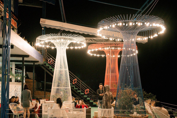 Horizon Da Lat Ve Dem