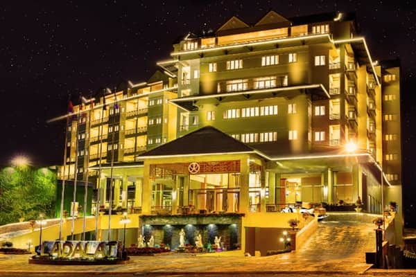 Ladalat Hotel