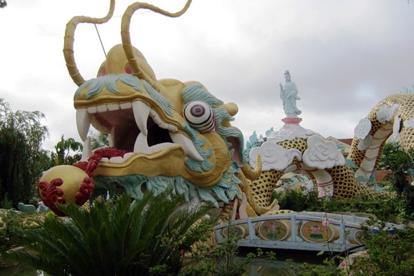 Chua Linh Quang Tu Da Lat