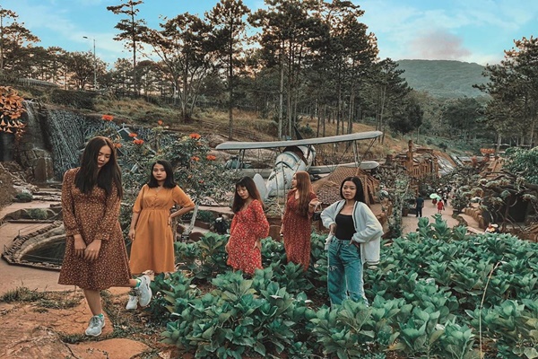 Duong Ham Dat Set Review