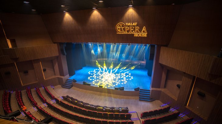 Se Co Nha Hat Opera Dau Tien Rong 2 000 M2 Tai Da