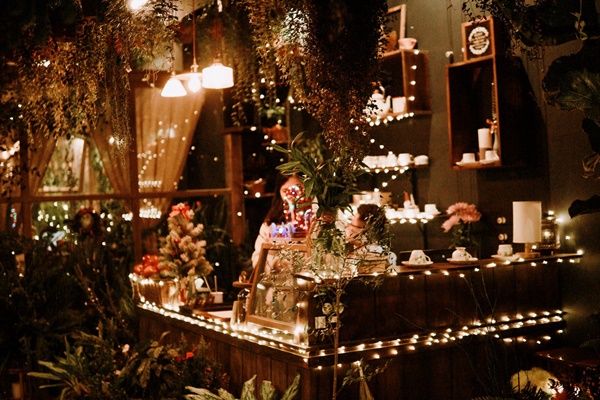 Ban đêm lại càng lung linh