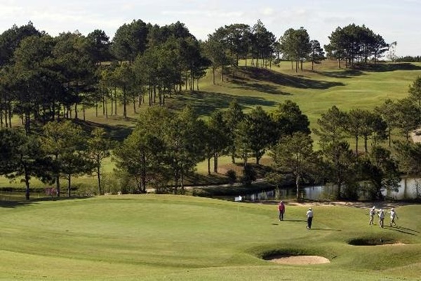 Dalat Palace Green Tea Golf Club