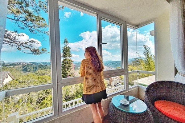 Khách sạn sở hữu view cực lãng mạn