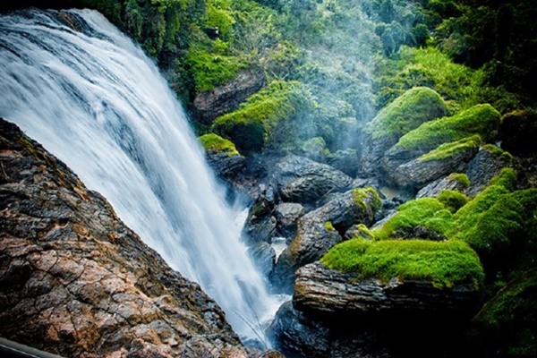 Thac Hang Cop Da Lat