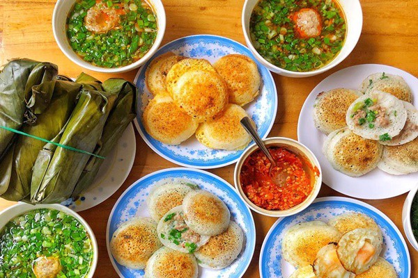 Những phần bánh căn thơm ngon