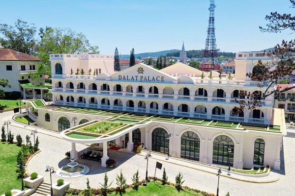Da Lat Palace