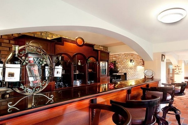 Quay Bar