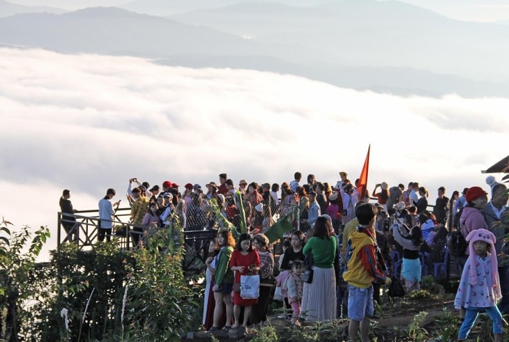 Ngam May 2 Vne Jpg 1595809362 9656 5838 1595841471