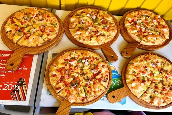 Những chiếc bánh ngập tràn hải sản