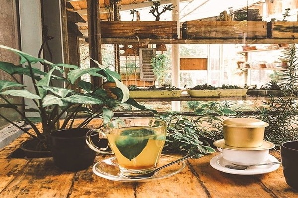 Thực đơn tại quán phong phú với giá cả hợp lý