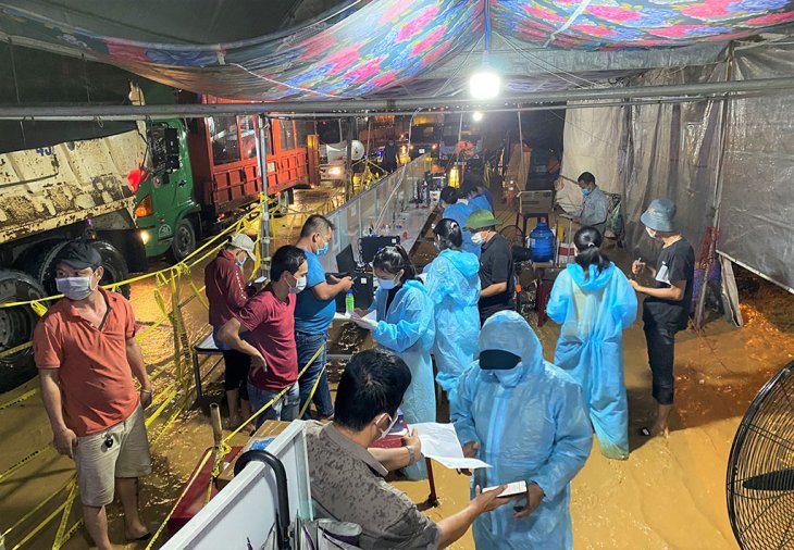 Mua Lon Tai Deo Chuoi