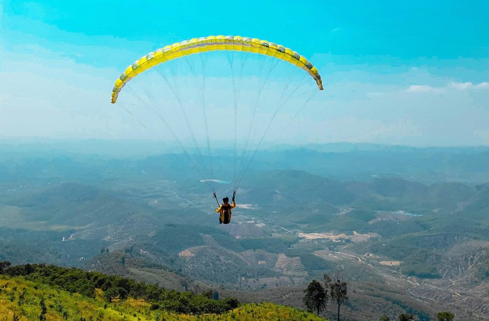 Du Luon Tren Dinh Con O Lam Dong 10