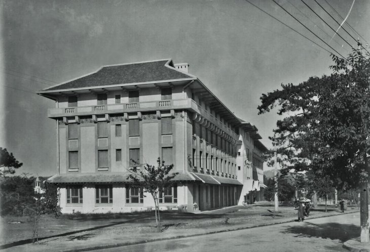 36214928585 23d63dd7e5 B