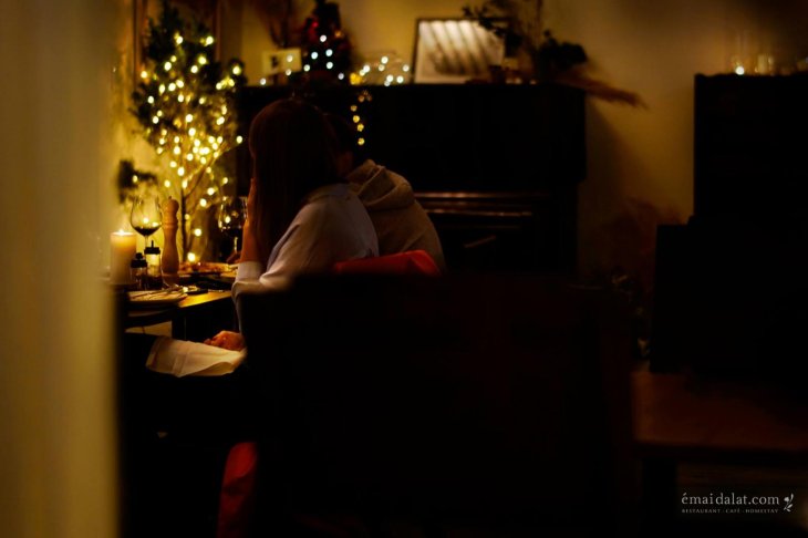 48361637 2449078485121390 7382209884516777984 N