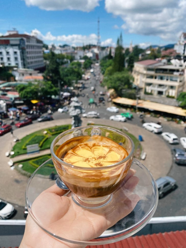 cafe ngon Da Lat Tasty Acoustic Cafe