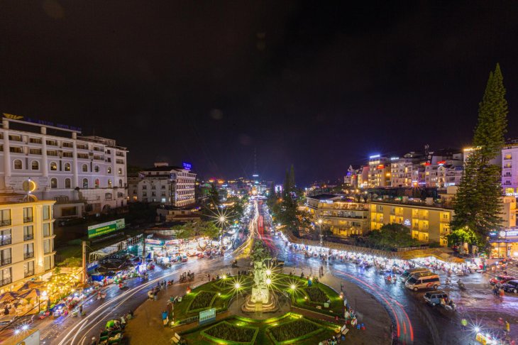 Tasty cà phê view đẹp đà lạt về đêm