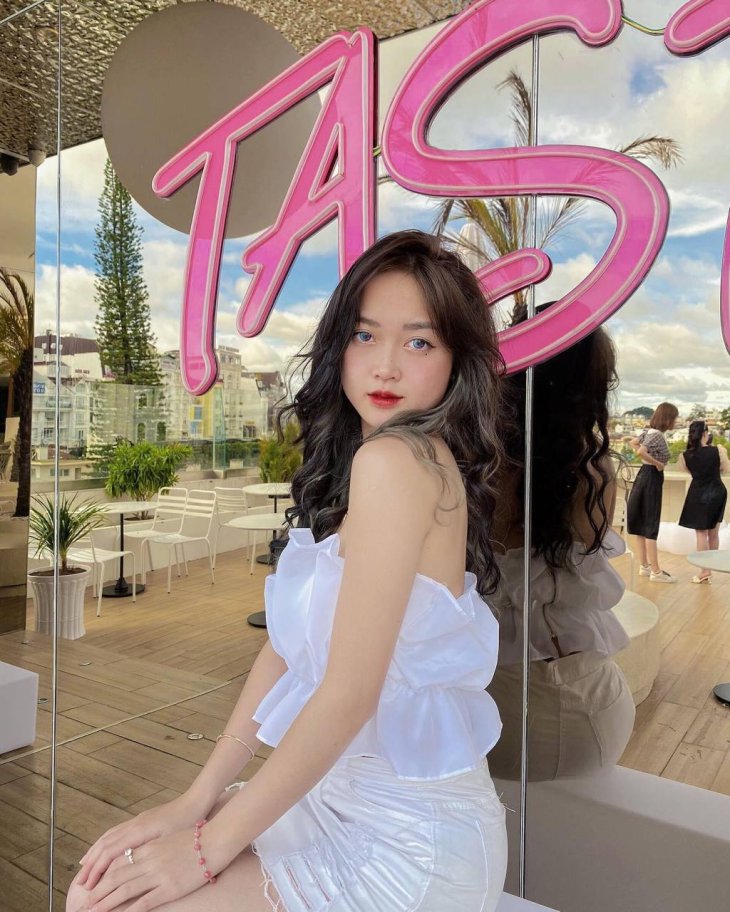 Cà phê có gương chợ Đà Lạt Tasty