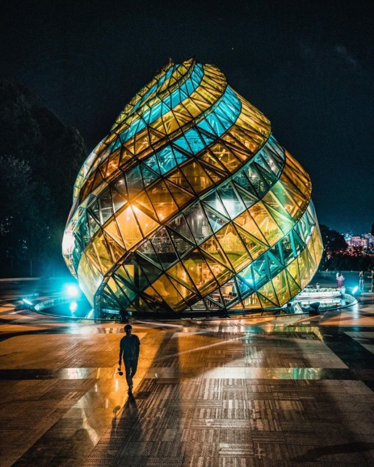 quang truong lam vien buoi toi