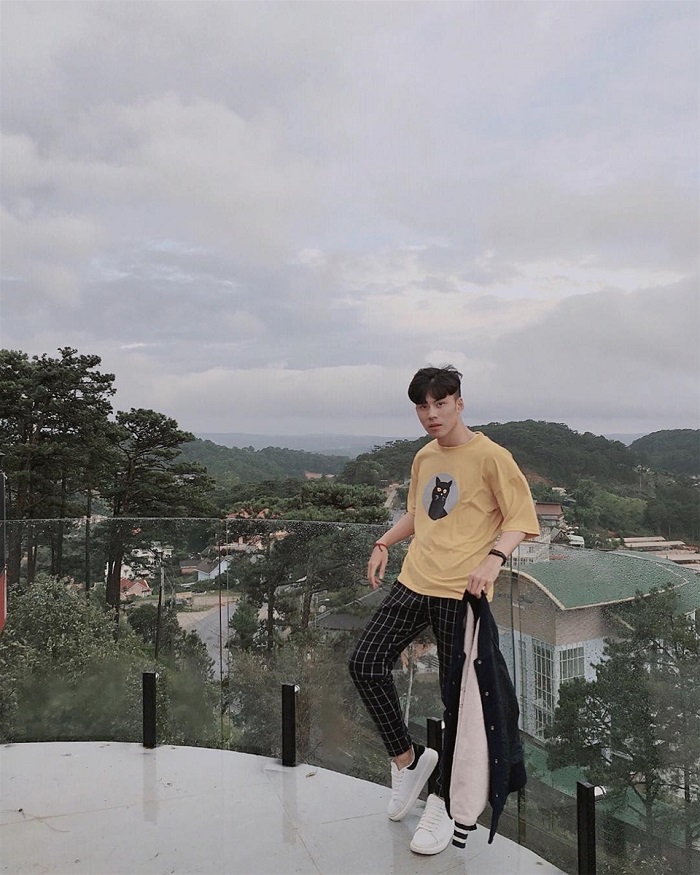 Ao Phong Quan Vai Ke Cho Nam Di Da Lat