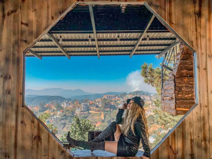 Quan Ca Phe Mo Cua Som O Da Lat 10