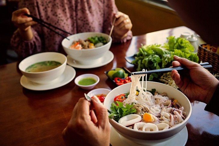 An Khuya Cho Dem Hu Tieu Muc Nam Vang 9