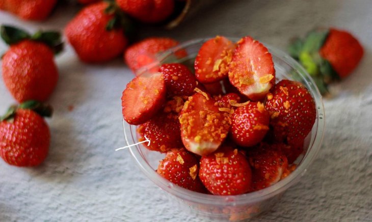 An Vat Da Lat dâu tây lắc