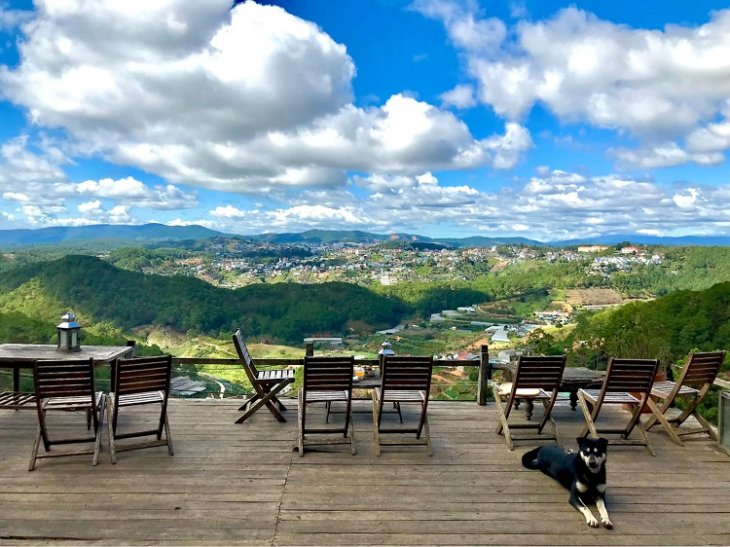Cafe Cho Da Lat Chenh Dalat