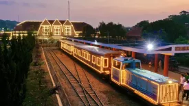 Vi vu Tết Ất Tỵ 2025 trên ga xe lửa cổ Đà Lạt, tại sao không?