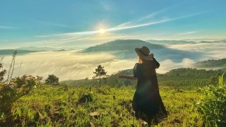 Hóa mẫu chuyên nghiệp với 10 tư thế chụp hình "thần thánh" khi đi Đà Lạt