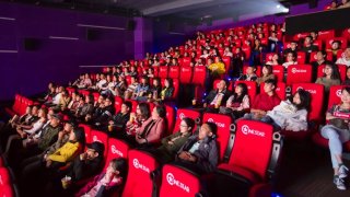 Lâm Đồng: Cho phép các vũ trường, quán bar, rạp phim,... hoạt động trở lại