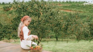 'Trốn cả thế giới' để tìm phút bình yên bên vườn hồng thơ mộng