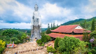 Linh Ẩn Tự - Ngôi chùa có Tượng Quan Thế Âm lớn nhất Lâm Đồng