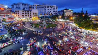 Chợ âm phủ Đà Lạt: chưa ghé là chưa đến thành phố mộng mơ