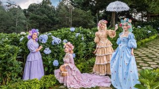 4 mẹ con hóa nữ bá tước tại Đà Lạt khiến ai cũng ngẩn ngơ