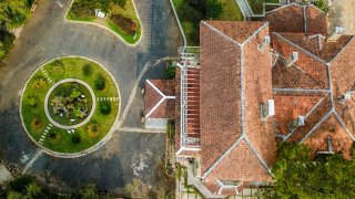 Chiêm ngưỡng vẻ đẹp tráng lệ của cung Nam Phương Hoàng Hậu