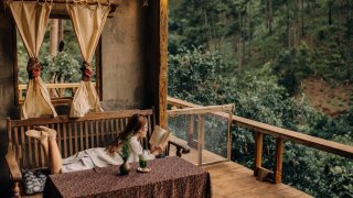 'Bỏ túi' 5 quán cafe Đà Lạt view rừng thông lãng mạn cho chuyến đi sắp tới