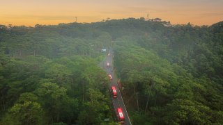 Biến xe khách thành xe tải, Phương Trang tiếp tế 1.000 tấn nông sản từ Đà Lạt đến TP.HCM