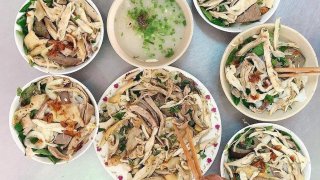 Săn lùng 7 quán bánh ướt lòng gà Đà Lạt thơm ngon, da giòn sần sật