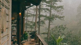 5 quán cafe ngắm mưa Đà Lạt gần trung tâm, sống ảo cực xinh