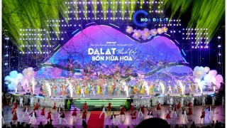Festival Hoa Đà Lạt 2024 thu hút hơn 1,4 triệu lượt khách trải nghiệm "Bản giao hưởng sắc màu"