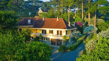 Top 10 khách sạn lớn nhất Đà Lạt năm 2025